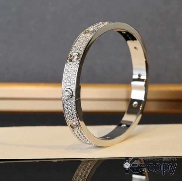 存在感のある カルティエ ブレスレット 装いを華やかに 激安コピー 1449 おすすめN級品
