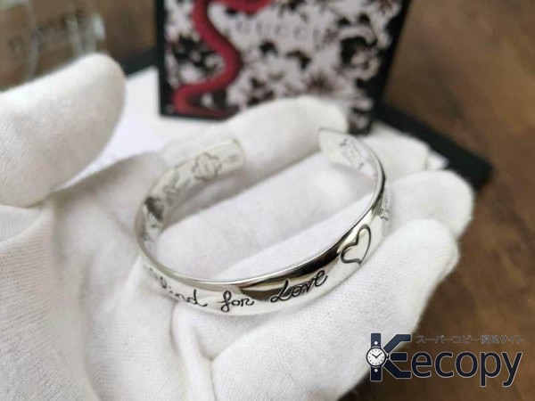 定番人気 グッチ ブレスレット 上品な輝き 偽物 人気 108 画像 2
