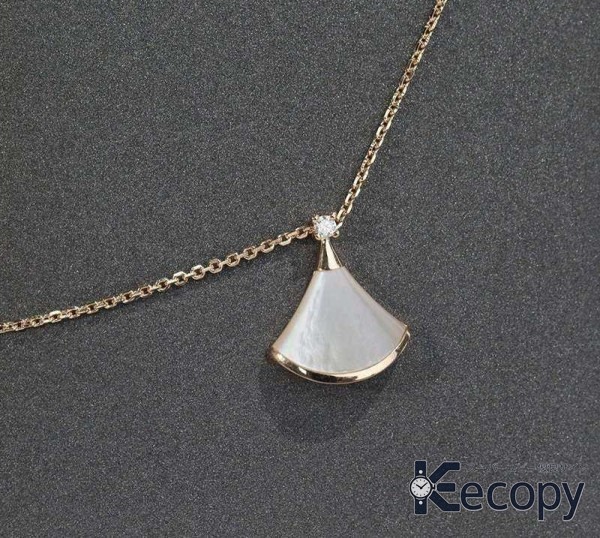 シンプルで上品 ブルガリ ネックレス さりげない存在感 N級品 通販 550 画像 6
