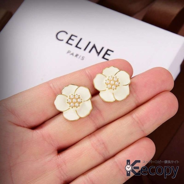 ギフトにも人気 セリーヌ アクセサリー 装いを華やかに N級品 通販 1029