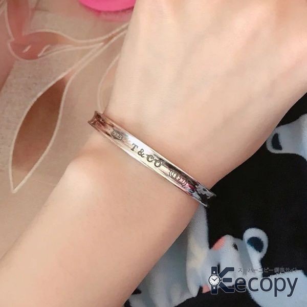 コーデの主役 ティファニー ブレスレット ギフトにも選びやすい 格安コピー 1149 おすすめN級品