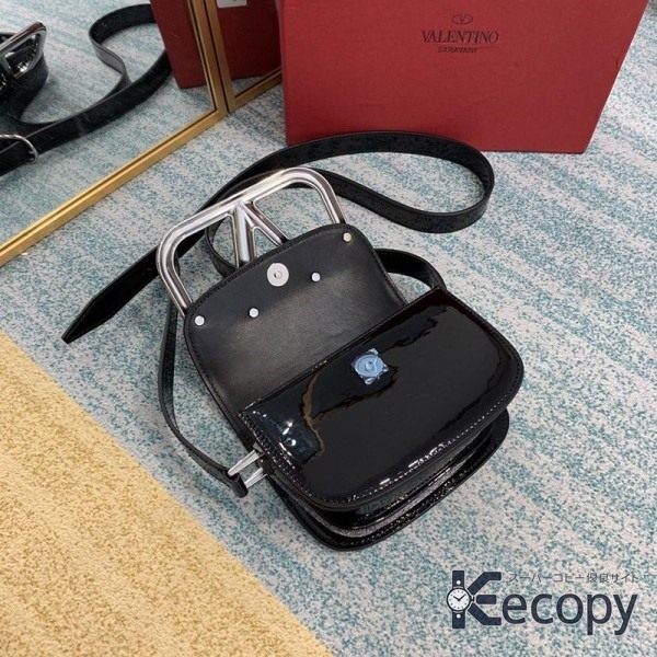 シンプルで上品 ヴァレンティノ ショルダーバッグ 収納力と上品さを両立 N級品 通販 4144 画像 6