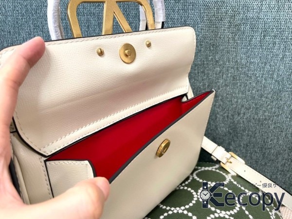 シンプルで上品 ヴァレンティノ トートバッグ 収納力と上品さを両立 コピー N級品 4048 画像 2