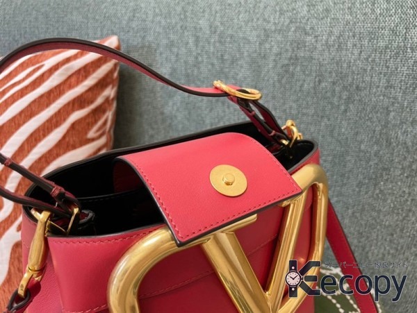 コーデの主役 ヴァレンティノ トートバッグ 収納力と上品さを両立 偽物 人気 4055 画像 8