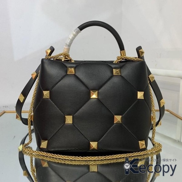シンプルで上品 ヴァレンティノ トートバッグ 高級感のある仕上がり コピー N級品 4066 画像 2