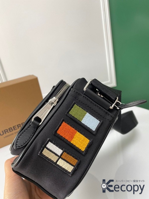 スタイリッシュ バーバリー ショルダーバッグ 実用的なデザイン コピー N級品 1334 画像 6