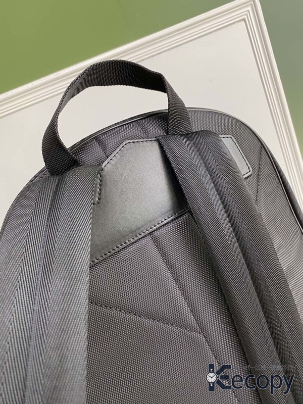 スタイリッシュ バーバリー リュック 収納力と上品さを両立 スーパーコピー 1263 画像 4