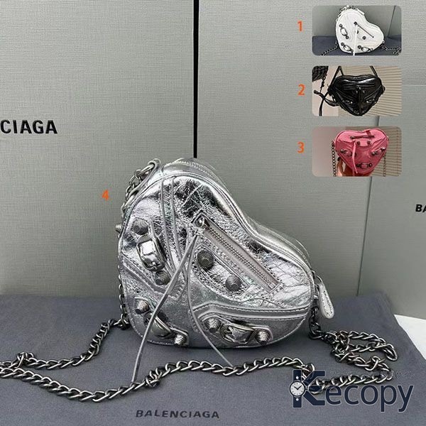 上品な逸品 バレンシアガ ショルダーバッグ 実用的なデザイン 激安コピー 1567