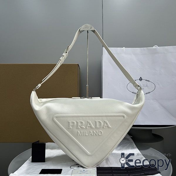 コーデの主役 プラダ ショルダーバッグ 毎日に合わせやすい N級品 通販 1807 画像 2