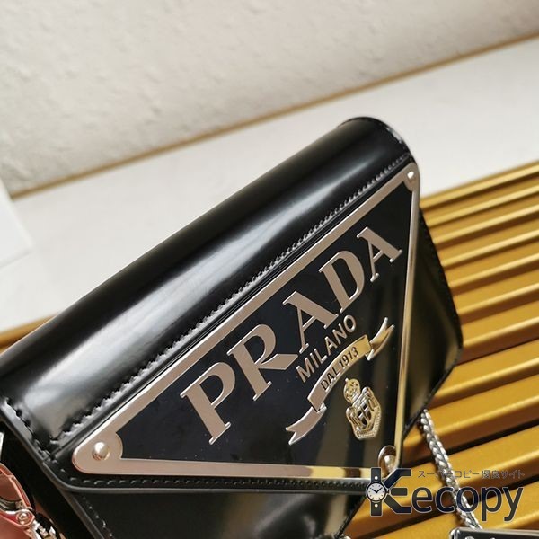 シンプルで上品 プラダ ショルダーバッグ 持ち歩きやすいフォルム コピー N級品 1823 画像 6