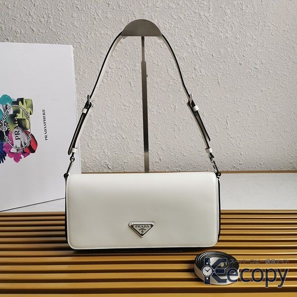 シンプルで上品 プラダ ショルダーバッグ 高級感のある仕上がり N級品 通販 1830