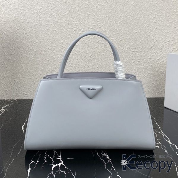新作 プラダ ハンドバッグ 持ち歩きやすいフォルム N級品 通販 1599 おすすめN級品
