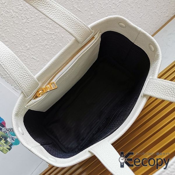ギフトにも人気 プラダ トートバッグ コーデを格上げ コピー N級品 1672 画像 6