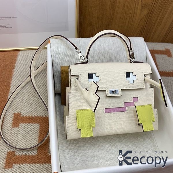 コーデの主役 エルメス ケリーバッグ 実用的なデザイン コピー N級品 4353