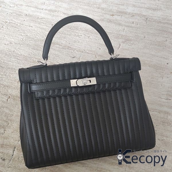ギフトにも人気 エルメス ケリーバッグ 収納力と上品さを両立 N級品 通販 4376