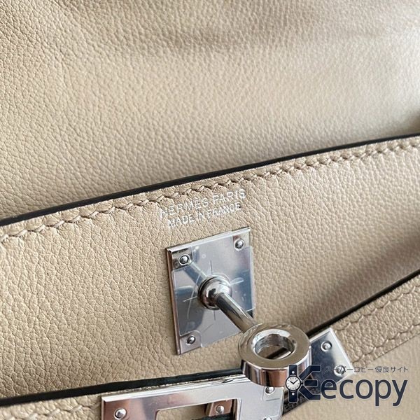 スタイリッシュ エルメス ケリーバッグ 収納力と上品さを両立 スーパーコピー 送料無料 4383 画像 9