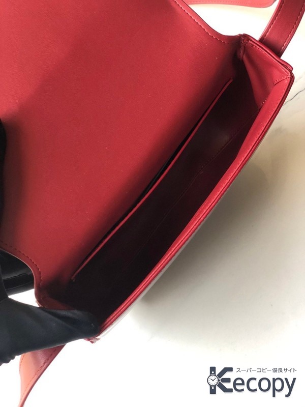 定番人気 セリーヌ ショルダーバッグ 収納力と上品さを両立 最高級コピー 3275 画像 8