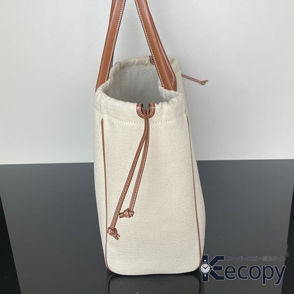 上品な逸品 セリーヌ トートバッグ コーデを格上げ 最高級コピー 3097 画像 4