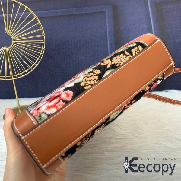 上品な逸品 セリーヌ トートバッグ 高級感のある仕上がり コピー N級品 3130 画像 6