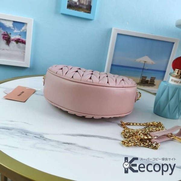 スタイリッシュ ミュウミュウ ショルダー 収納力と上品さを両立 N級品 通販 4626 画像 4