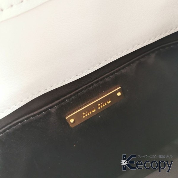 上品な逸品 ミュウミュウ トートバッグ 実用的なデザイン スーパーコピー 4613 画像 7