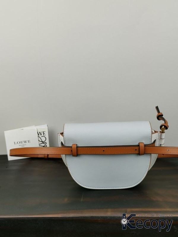 コーデの主役 ロエベ ショルダーバッグ 収納力と上品さを両立 格安コピー 4949 画像 3