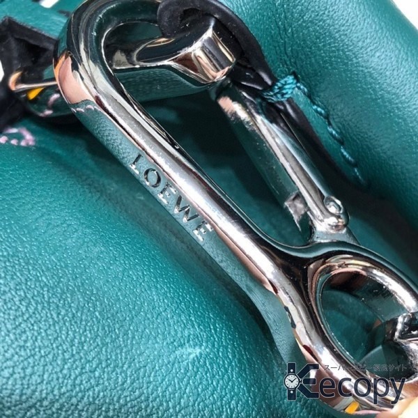 上品な逸品 ロエベ ハンドバッグ 高級感のある仕上がり 偽物 人気 4791 画像 4