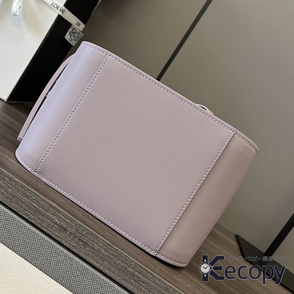 スタイリッシュ ロエベ ハンドバッグ 実用的なデザイン コピー N級品 4702 画像 4