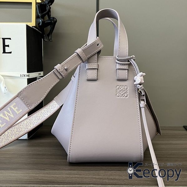 スタイリッシュ ロエベ ハンドバッグ 実用的なデザイン コピー N級品 4702 画像 5