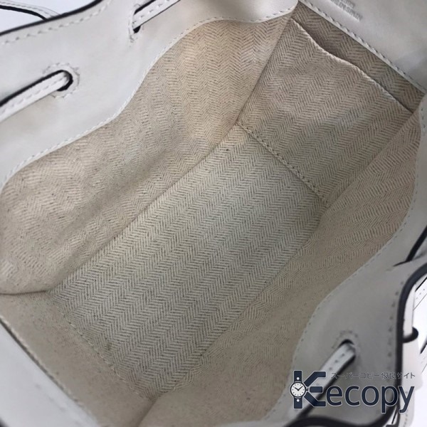上品な逸品 ロエベ ハンドバッグ 収納力と上品さを両立 N級品 通販 4834 画像 8