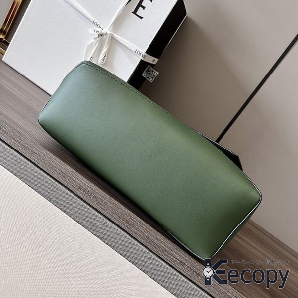 こだわり仕様 ロエベ ハンドバッグ 収納力と上品さを両立 激安コピー 4717 画像 4