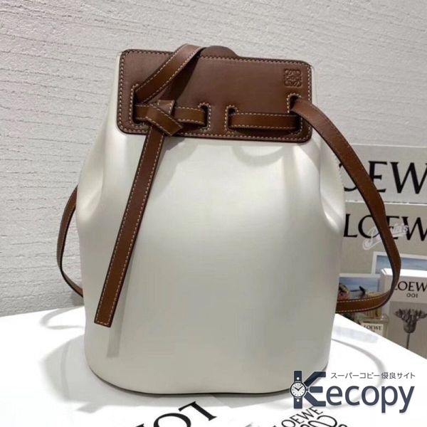 人気モデル ロエベ リュック コーデを格上げ スーパーコピー 4885 おすすめN級品