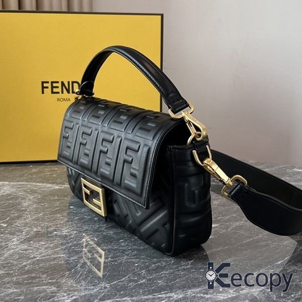 新作 フェンディ ショルダーバッグ 持ち歩きやすいフォルム コピー N級品 3598 画像 2