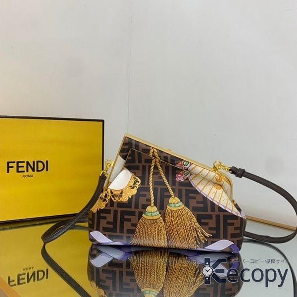 高級感あふれる フェンディ ショルダーバッグ 毎日に合わせやすい コピー N級品 3639 画像 2