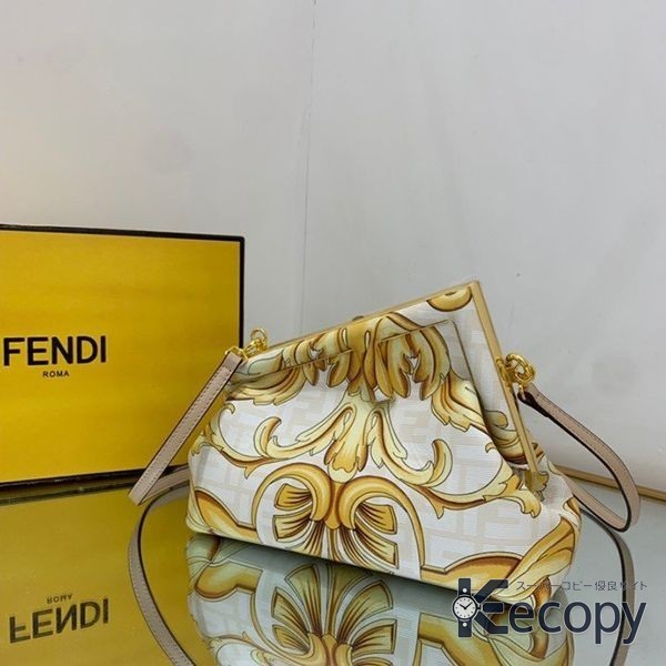 シンプルで上品 フェンディ ショルダーバッグ 毎日に合わせやすい 偽物 人気 3640 画像 5