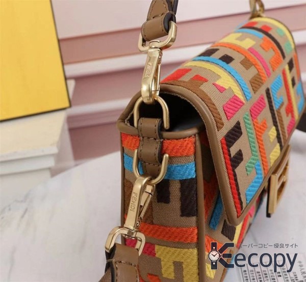 使いやすさ抜群 フェンディ ショルダーバッグ 毎日に合わせやすい コピー N級品 3654 画像 5
