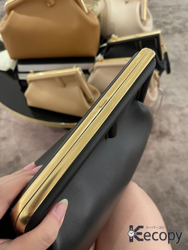 コーデの主役 フェンディ ショルダーバッグ 収納力と上品さを両立 コピー N級品 3660 画像 7