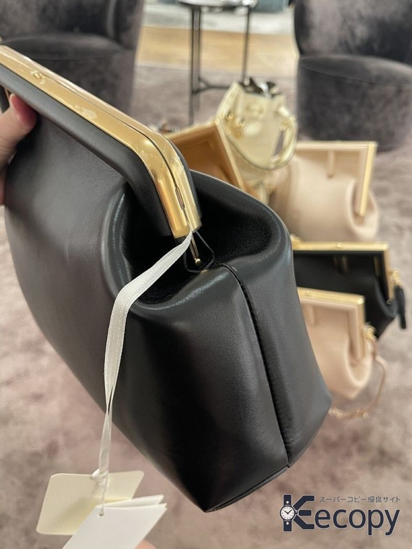 コーデの主役 フェンディ ショルダーバッグ 収納力と上品さを両立 コピー N級品 3660 画像 8