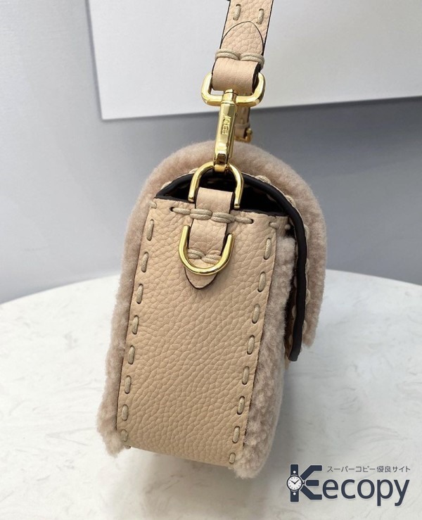 新作 フェンディ ハンドバッグ コーデを格上げ コピー N級品 3422 画像 3