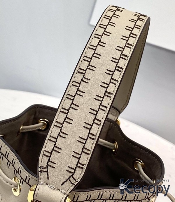 おすすめ フェンディ ハンドバッグ 実用的なデザイン コピー N級品 3432 画像 7
