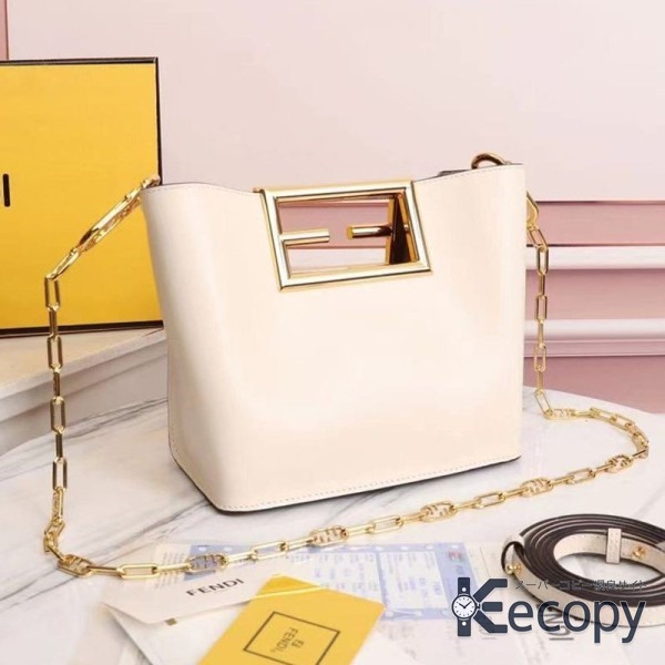 シンプルで上品 フェンディ ハンドバッグ 収納力と上品さを両立 コピー N級品 3462 おすすめN級品