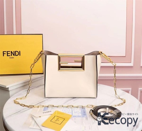 シンプルで上品 フェンディ ハンドバッグ 収納力と上品さを両立 コピー N級品 3462 画像 3