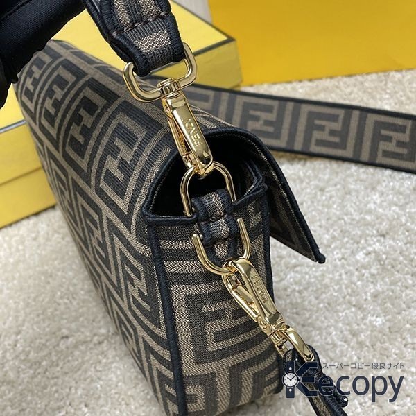 コーデの主役 フェンディ ハンドバッグ 毎日に合わせやすい 格安コピー 3378 画像 5