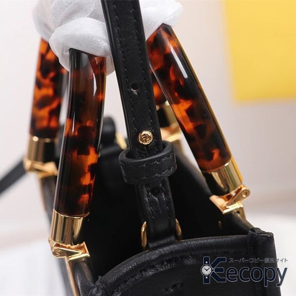 使いやすさ抜群 フェンディ トートバッグ 収納力と上品さを両立 N級品 通販 3516 画像 7
