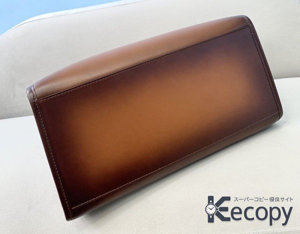上品な逸品 フェンディ トートバッグ 実用的なデザイン 偽物 人気 3561 画像 3