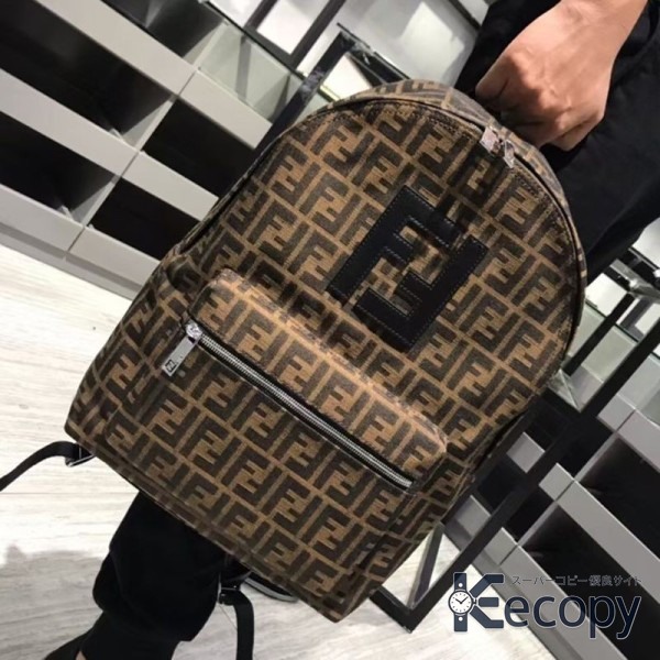 注目モデル フェンディ リュック 収納力と上品さを両立 激安コピー 3578