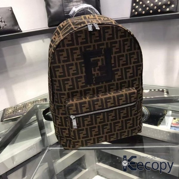 注目モデル フェンディ リュック 収納力と上品さを両立 激安コピー 3578 画像 2