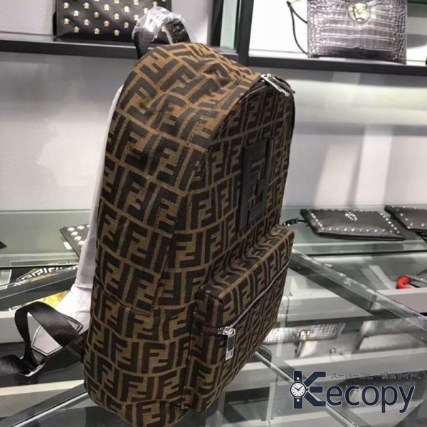 注目モデル フェンディ リュック 収納力と上品さを両立 激安コピー 3578 画像 3