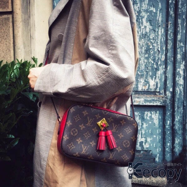 存在感のある ルイ・ヴィトン ショルダーバッグ 持ち歩きやすいフォルム N級品 通販 2837 おすすめN級品