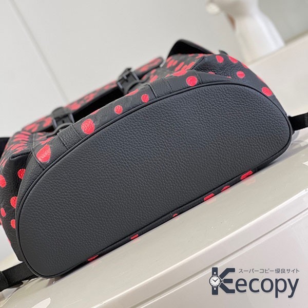 コーデの主役 ルイ・ヴィトン リュック 持ち歩きやすいフォルム スーパーコピー 2425 画像 6